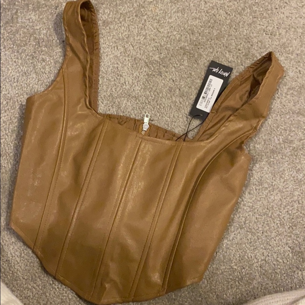 Faux leather corset top! - Picture 3 of 4